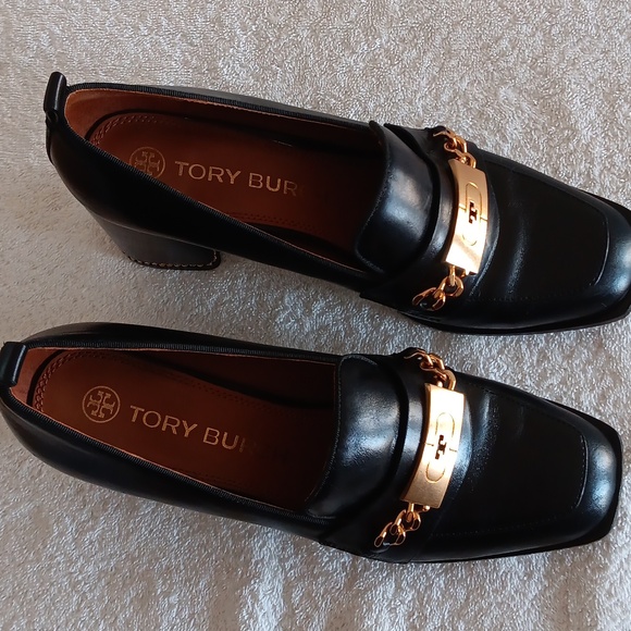 Tory Burch Leather Heeled Loafers - Picture 9 of 16